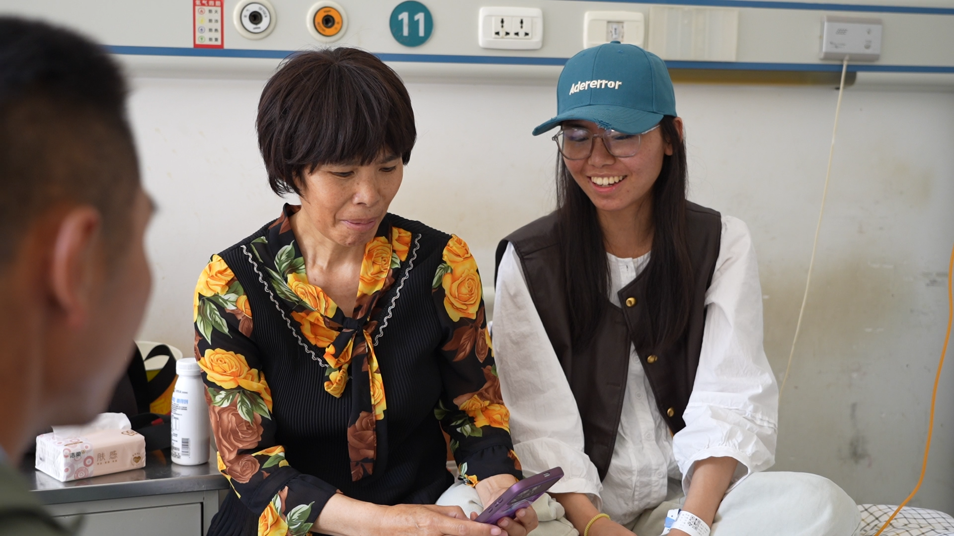 开远女孩李雅平：“请大家放心，我和妈妈会一直坚持下去”