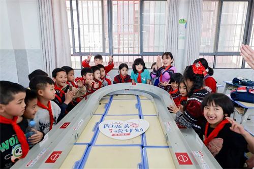 阅读照亮未来 2026年“阳光关爱·i读计划”在云南红河启动