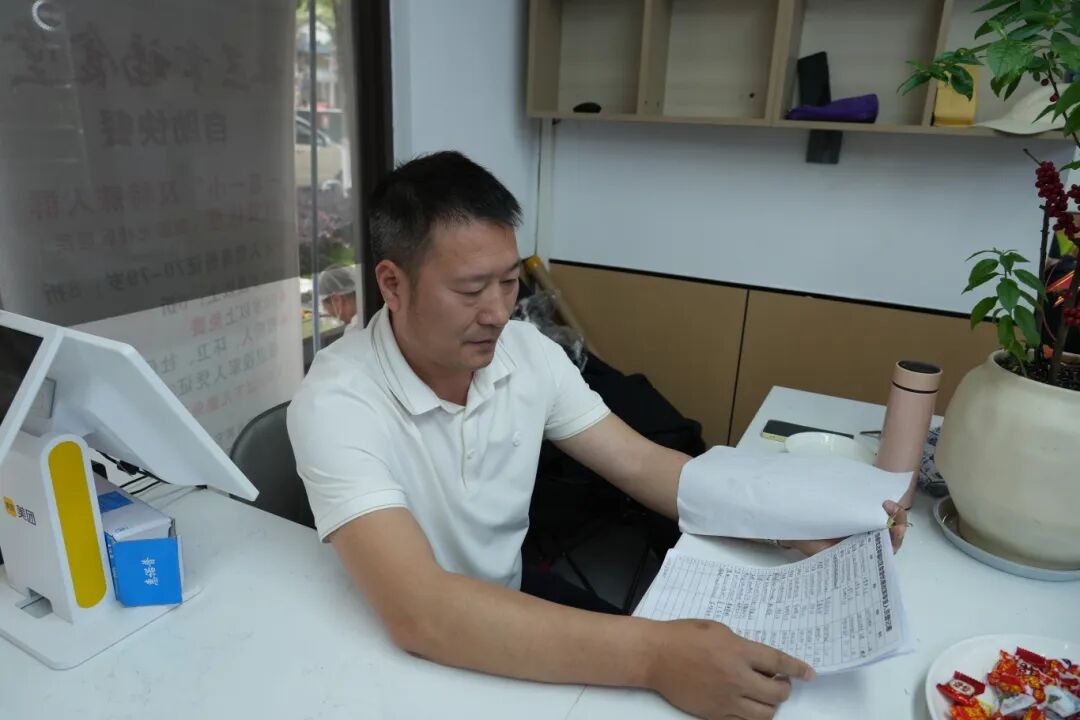 就在红河，他们10元实现干饭自由→