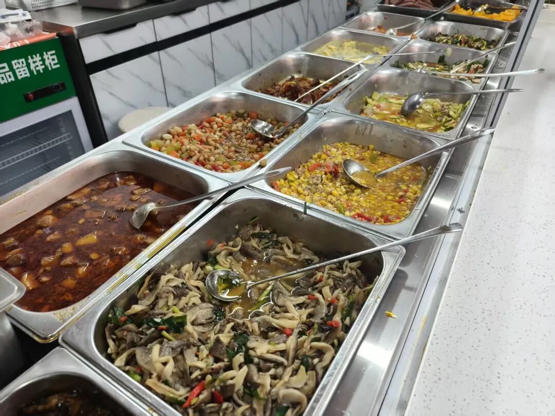 就在红河，他们10元实现干饭自由→