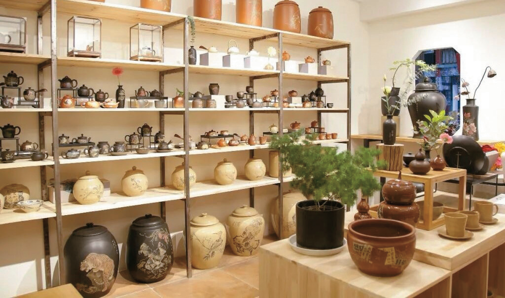 建水紫陶:千年窑火淬炼百亿产业 建水紫陶:千年窑火淬炼百亿产业